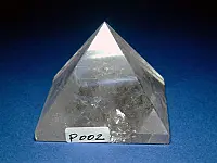 清透白水晶金字塔