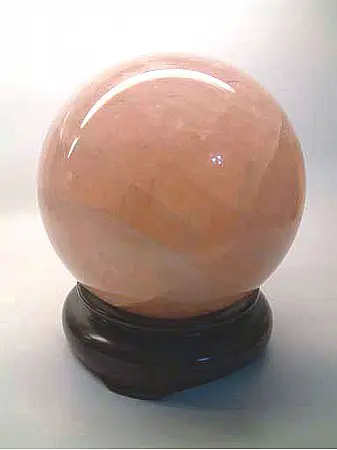Roze Quartz Crystal Sphere