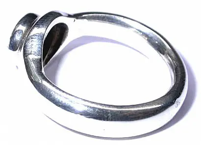 意大利設計的蛋白石銀戒指