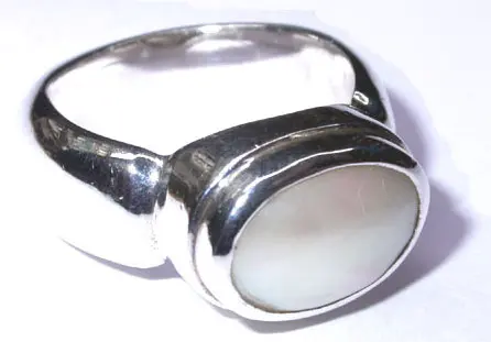 Shell Opal Silver Ring