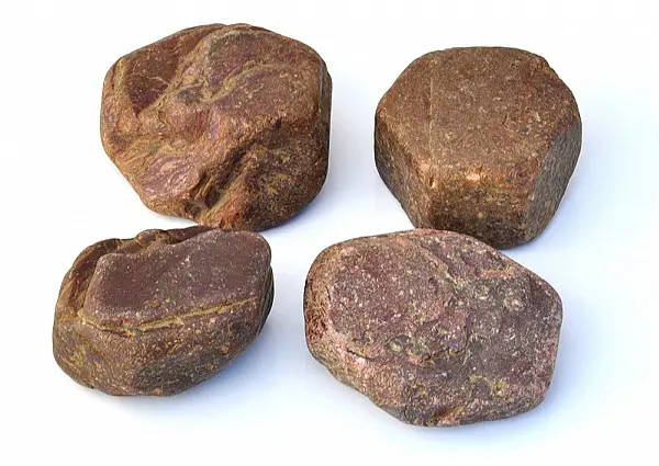 紅寶石（剛玉）原礦四顆一組