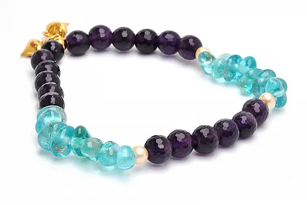 Amethyst Apatite and Pearl Beads stretch Bracelet