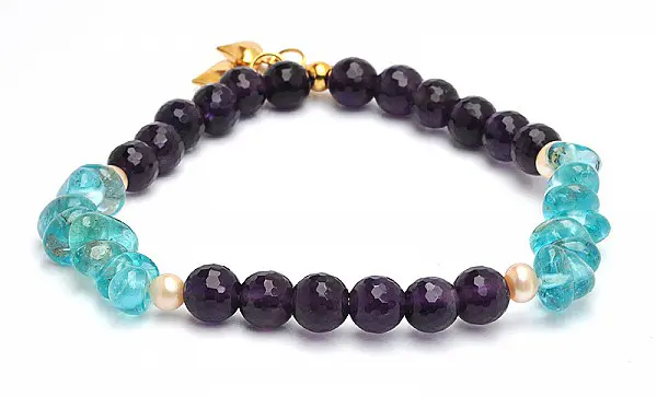 Amethyst Apatite and Pearl Beads stretch Bracelet